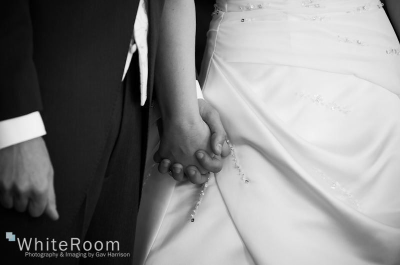 Bagden-Hall-Scissett-wedding-photography_0017